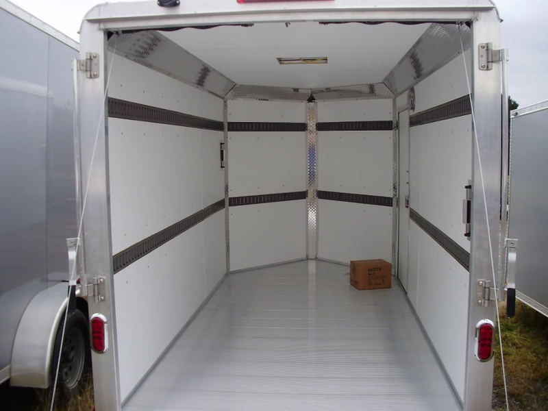 Newtrailerpics006.jpg