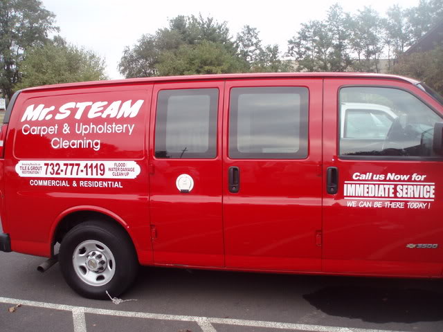 redvan1.jpg