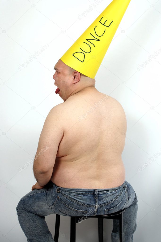 depositphotos_3478511-stock-photo-dunce-cap.jpg